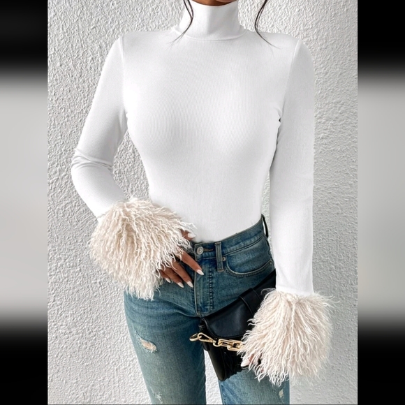 Fuzzy Cuff Mock turtle Neck Bodysuit sz Small - Picture 4 of 4